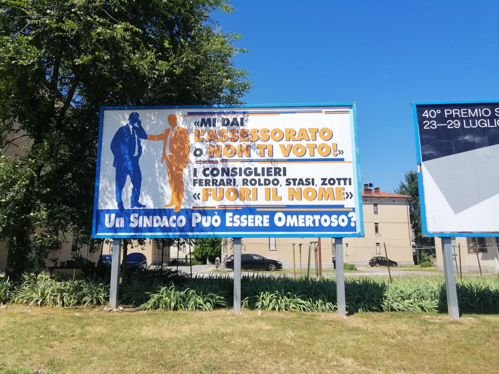 Copertina per Battaglia di manifesti a Gorizia, dissidenti contro Ziberna: «Faccia nome e cognome»